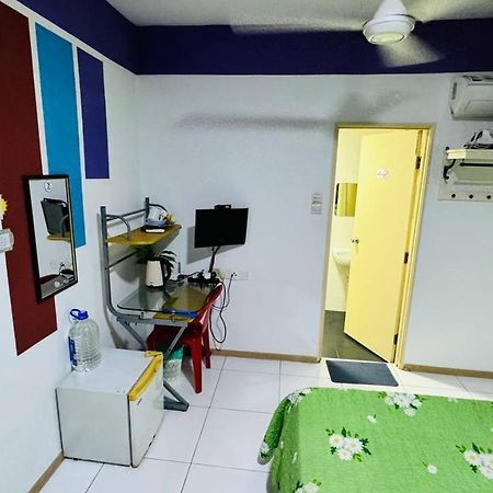Vista Alam Roomstay Homestay Шах Алам Екстериор снимка