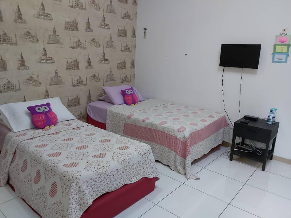 Vista Alam Roomstay Homestay Шах Алам Екстериор снимка