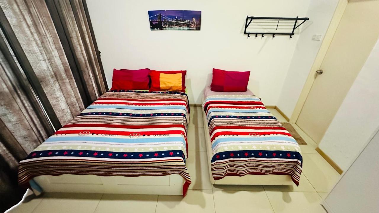 Vista Alam Roomstay Homestay Шах Алам Екстериор снимка