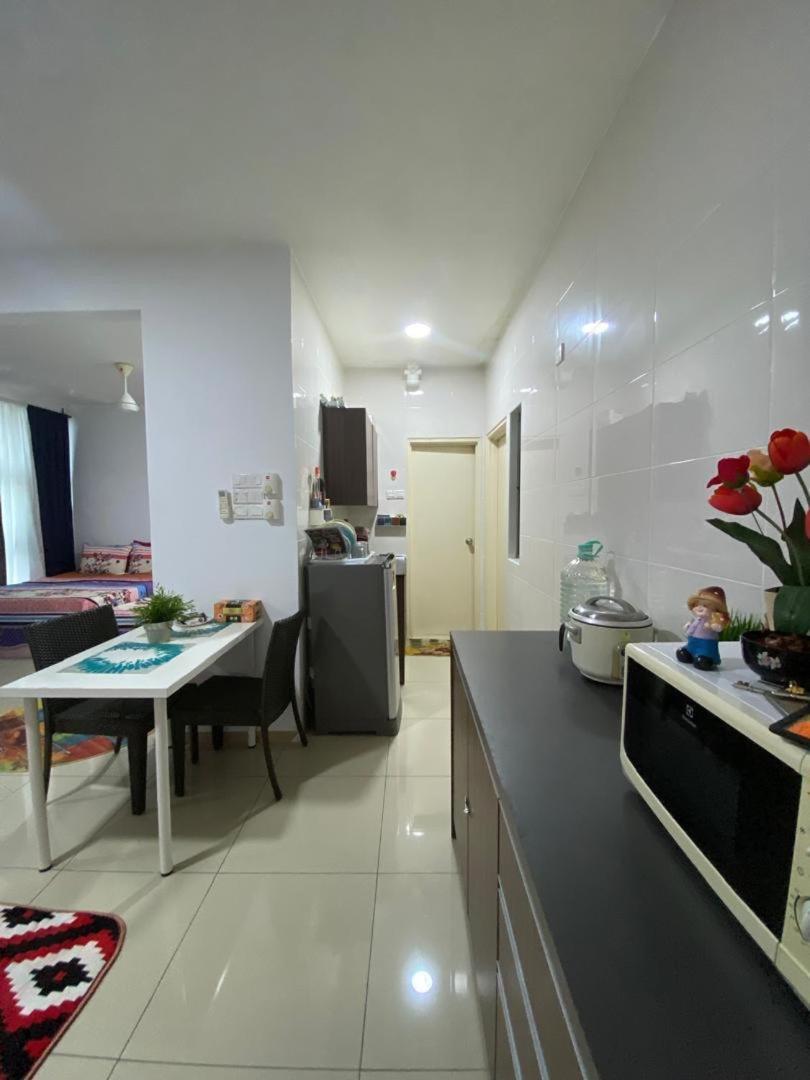 Vista Alam Roomstay Homestay Шах Алам Екстериор снимка