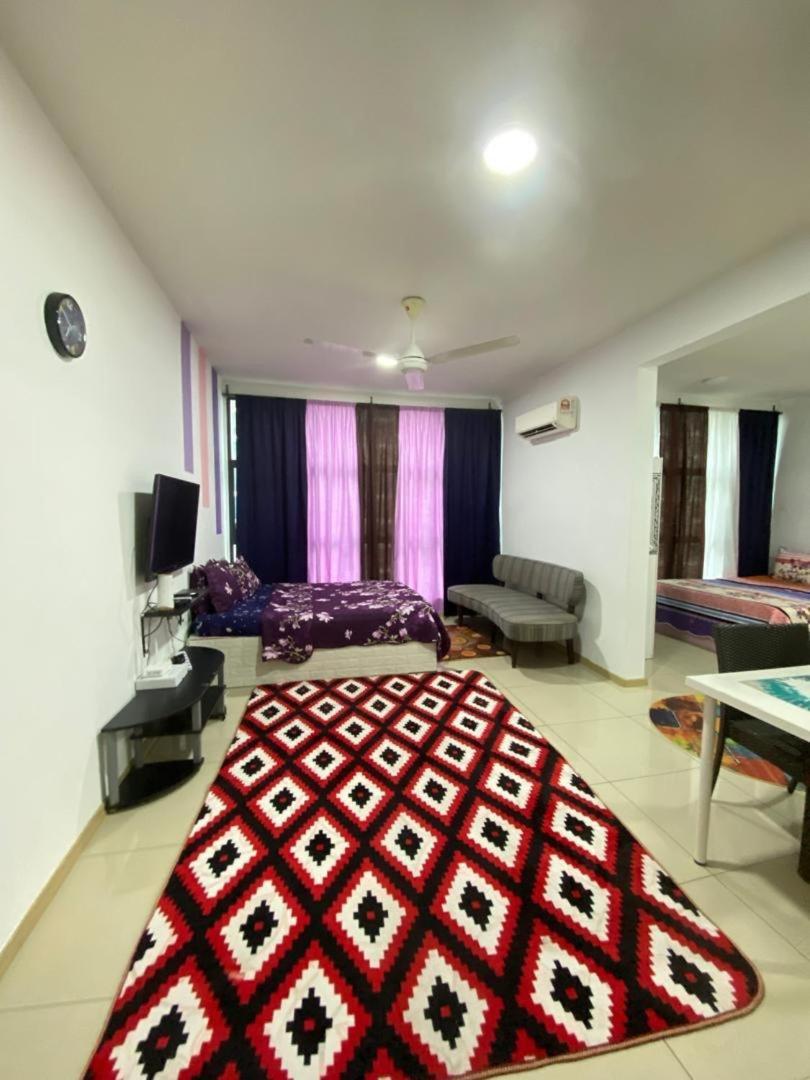 Vista Alam Roomstay Homestay Шах Алам Екстериор снимка