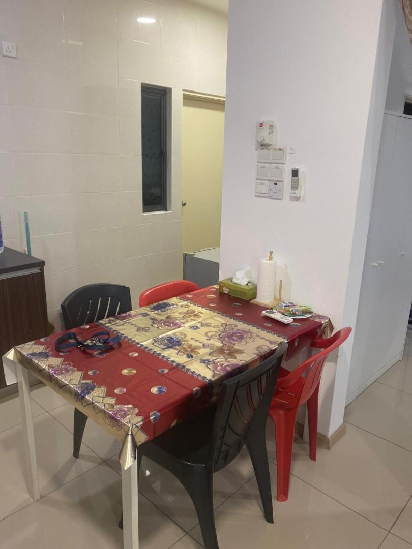 Vista Alam Roomstay Homestay Шах Алам Екстериор снимка