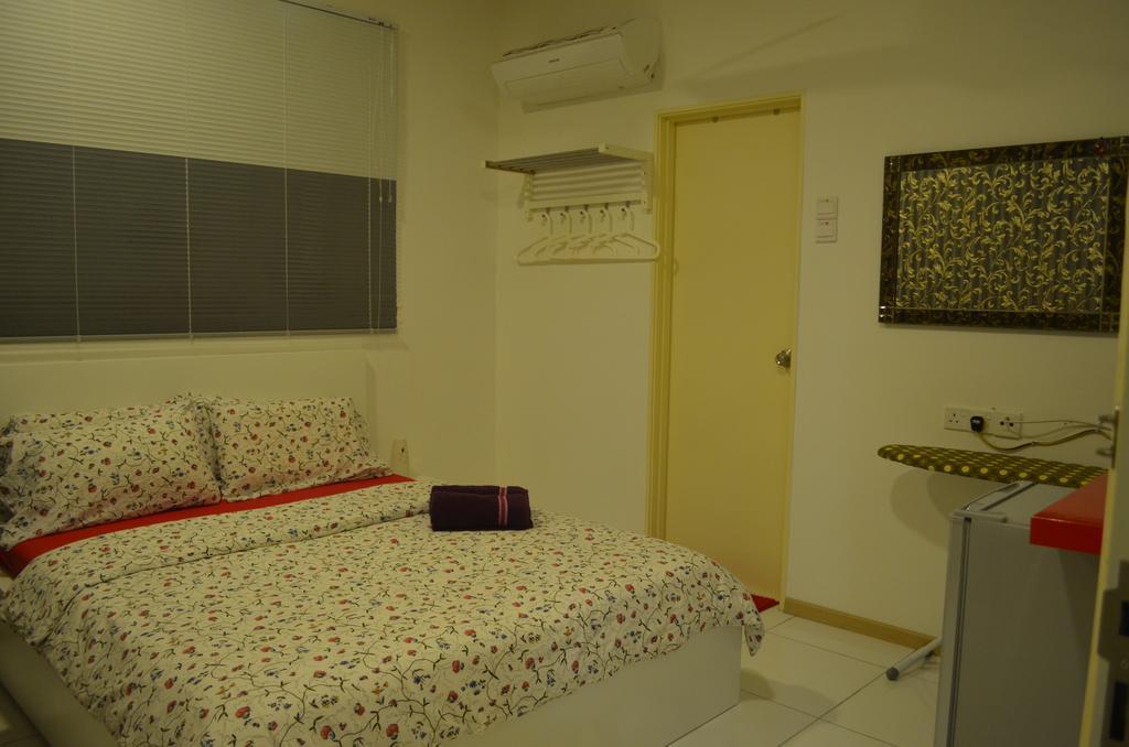 Vista Alam Roomstay Homestay Шах Алам Екстериор снимка