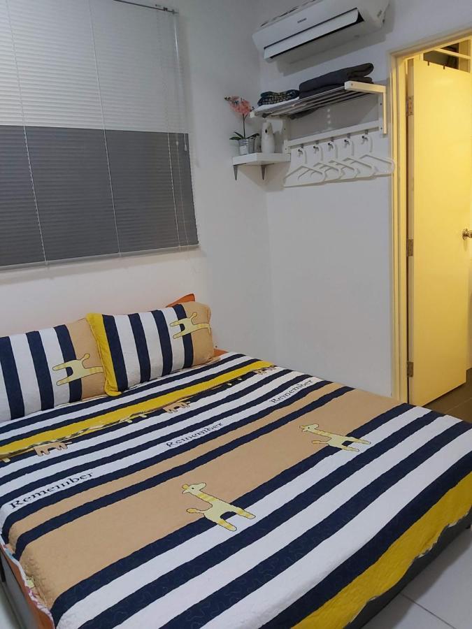Vista Alam Roomstay Homestay Шах Алам Екстериор снимка